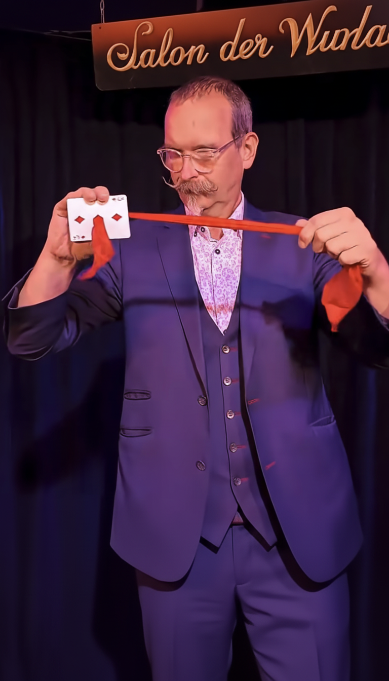 Zaubershow „Salon der Wunder“ für 2 Personen