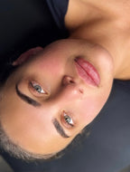 Wimpern- und Augenbrauenlifting