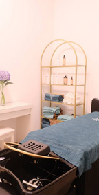 Luxury Head Spa &amp; Gesichtsbehandlung