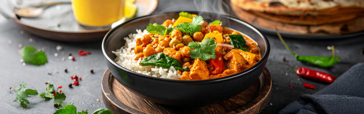 Indische Curry Bowl &amp; Getränk für 2 Personen