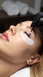 Wimpern & Augenbrauen Lifting