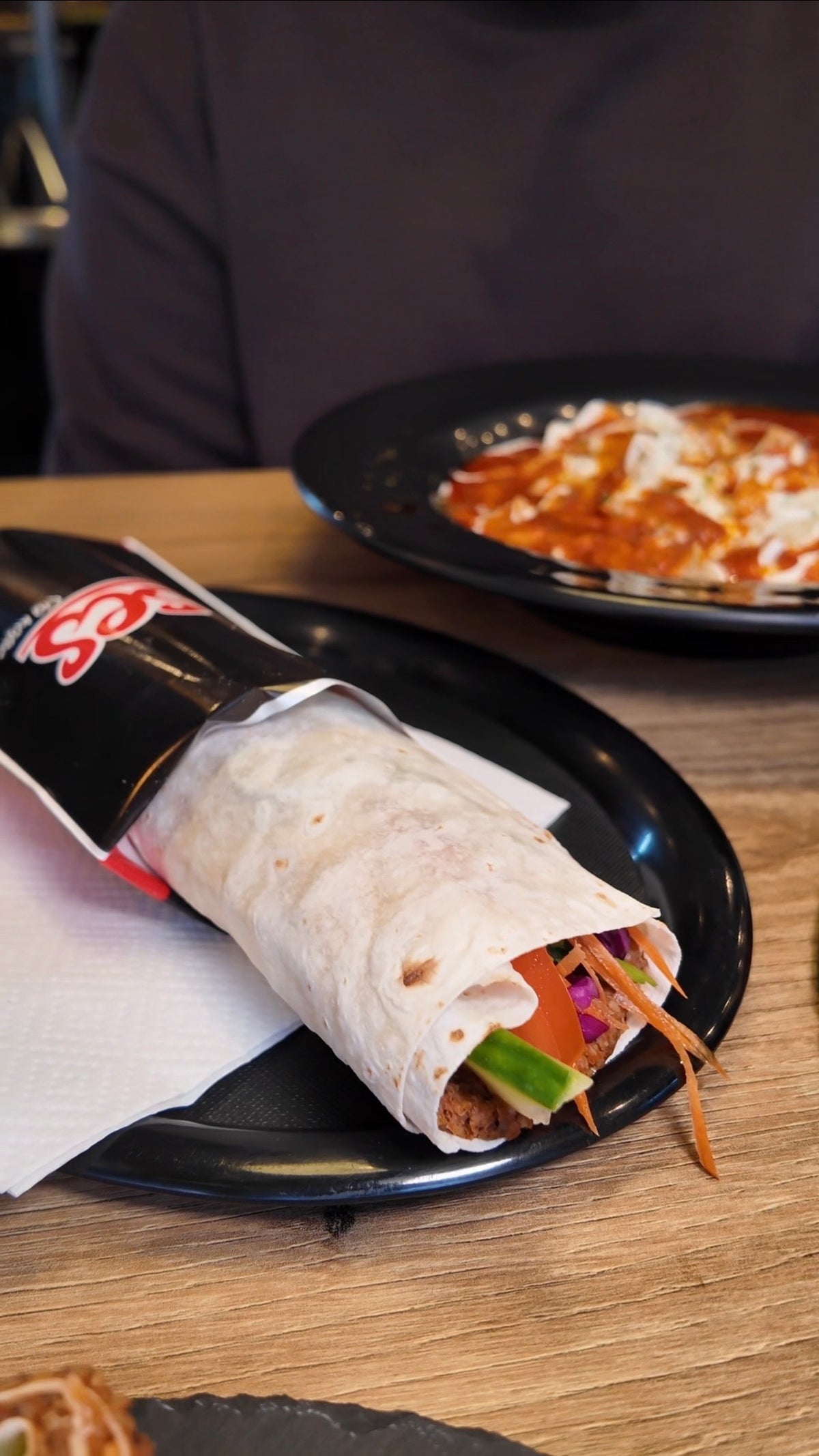 Çiğköfte Dürüm &amp; Getränk für 2 Personen