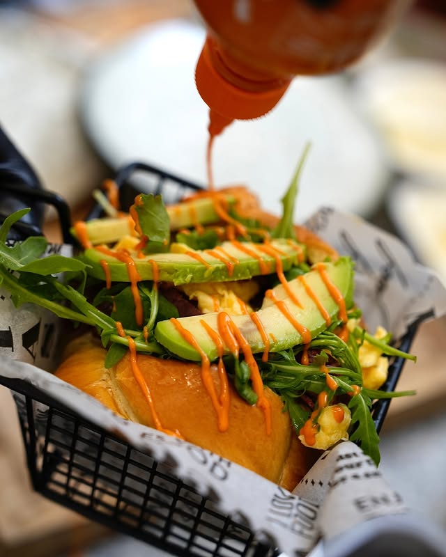Egg Drop Sandwiches &amp; Getränke für 2 Personen