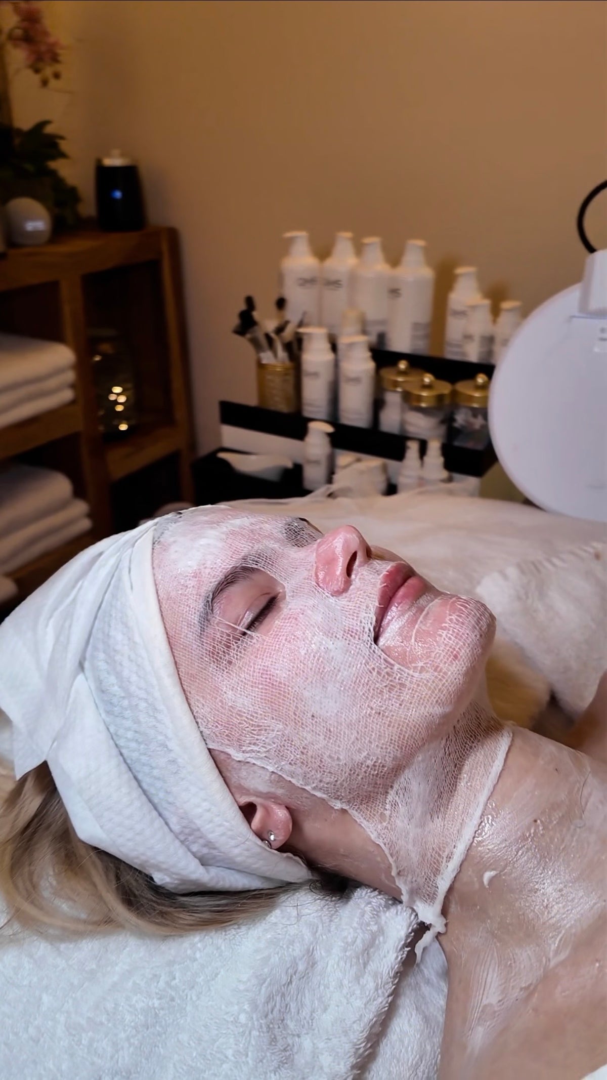 3 Std. Wellness mit QMS Anti-Aging Behandlung