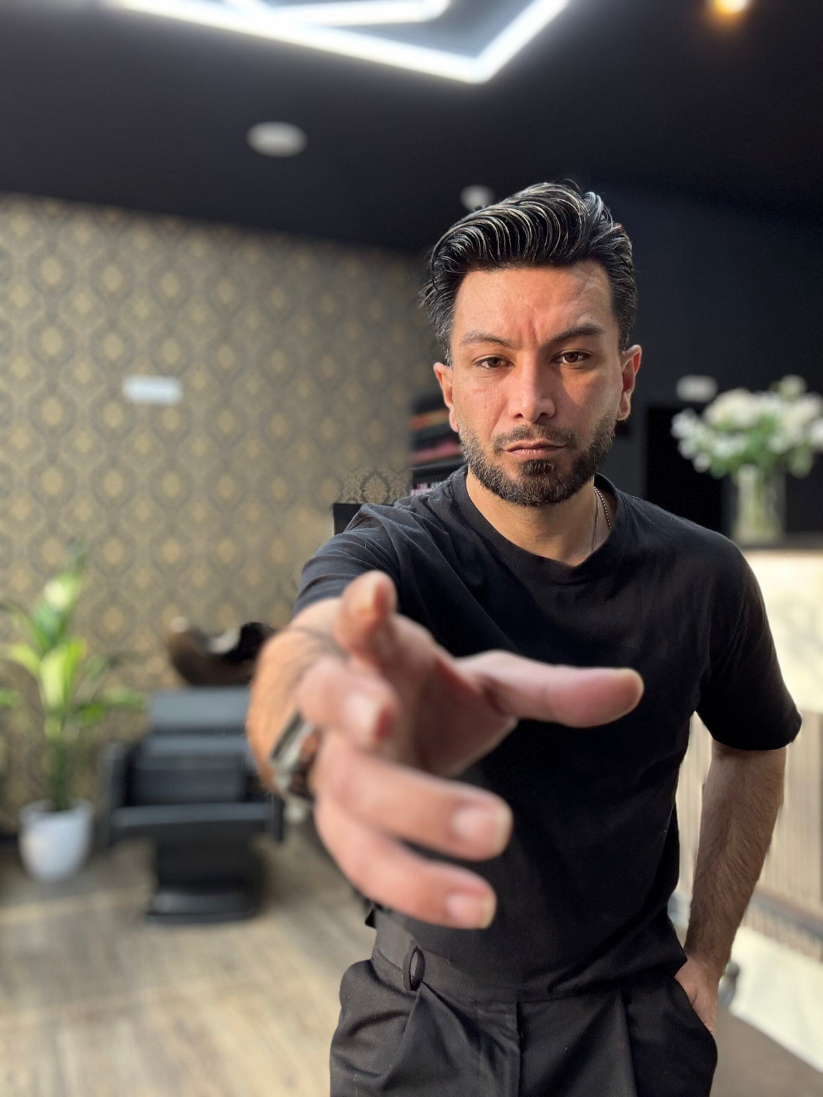 Friseur Yashar im Salon Hair by Yashar in Köln
