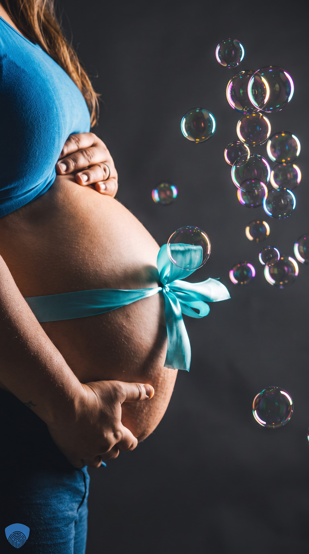 Babybauch Shooting mit Ausdruck