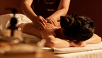 Ganzkörper-Massage mit Peeling und Gesichtsmaske