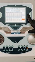 Hightech-Gerät für Divina Bodyforming im Body Sonic Gesundheitsstudio Plettenberg