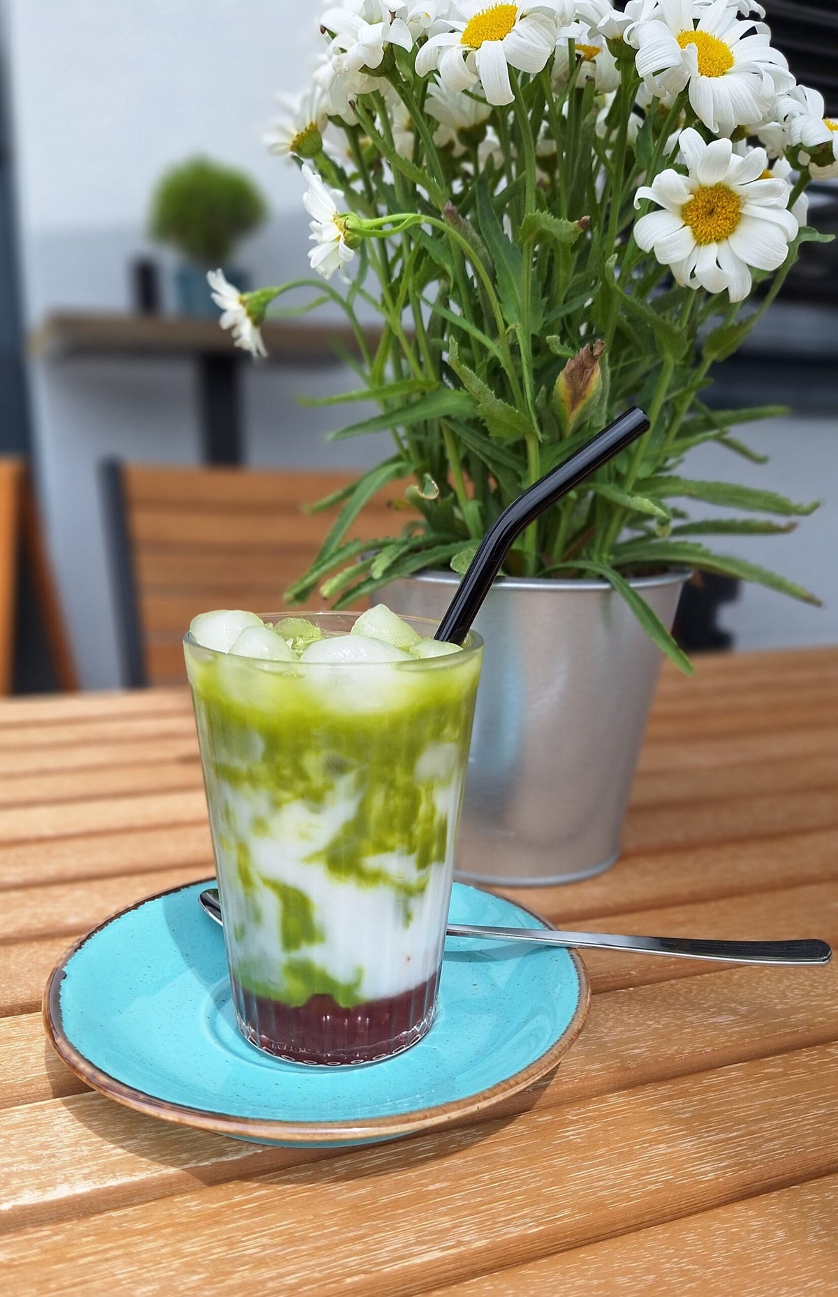 Matcha Latte, Whipped Coffee &amp; Kuchen für 2 Personen