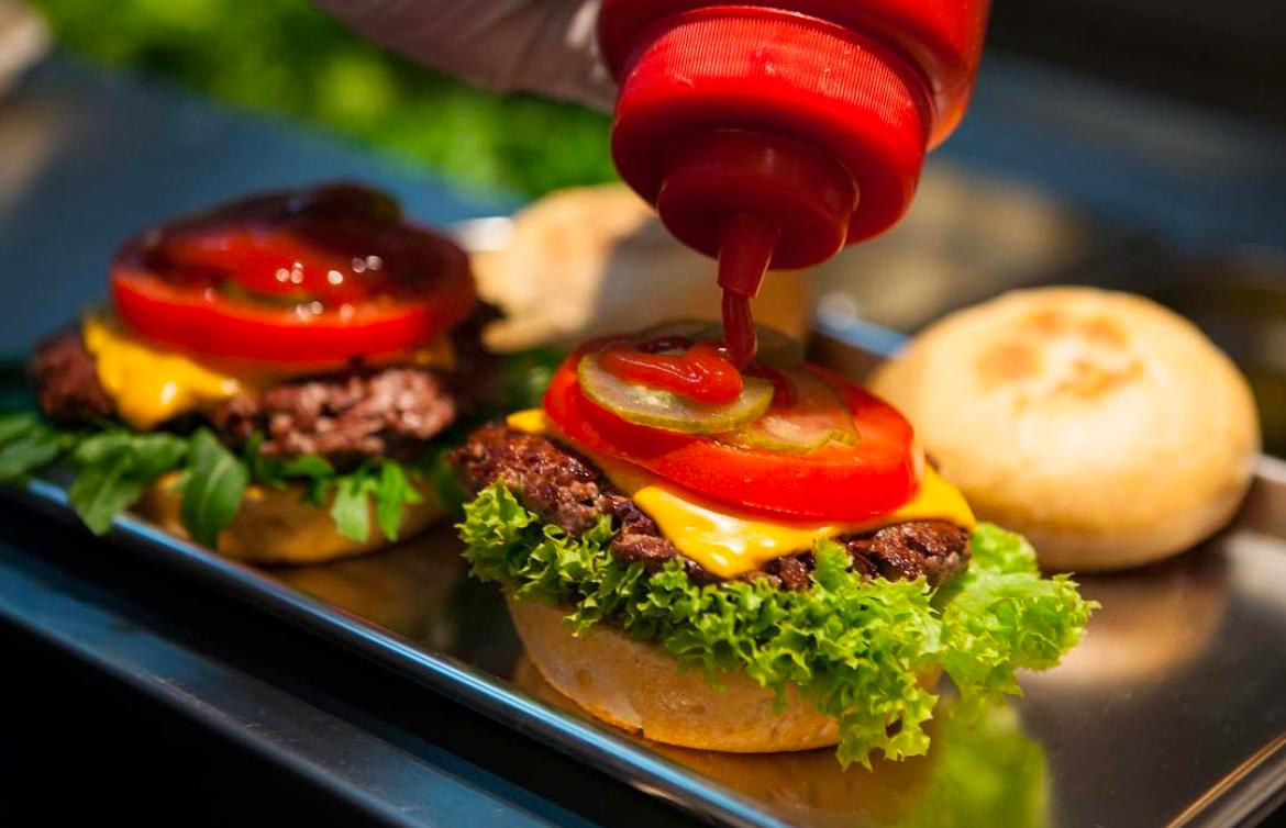 Burger oder Vegan Burger Menü nach Wahl