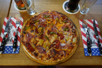 Pizza mit Softdrink nach Wahl