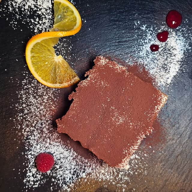 Pinsa &amp; Dessert für 2 Personen