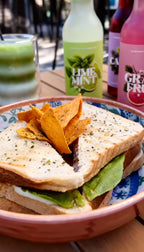 Club Sandwich &amp; Eistee für 2 Personen