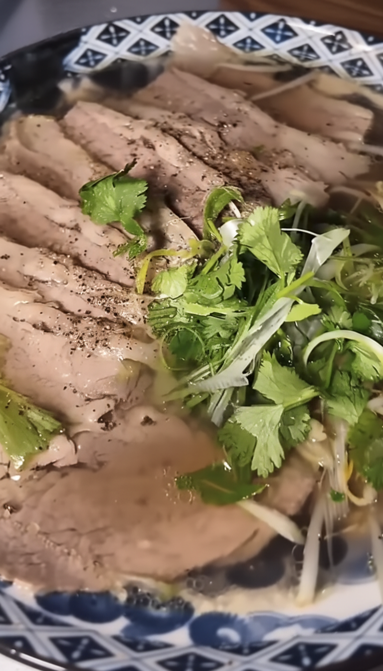 Pho Suppen &amp; hausgemachte Drinks für 2 Personen