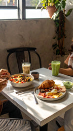 Bowl oder Frühstücksplatte &amp; Matcha für 2 Personen